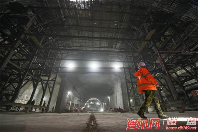中国lol比赛赌注平台又一超级工程亮相：最新高铁站颠覆你的想象